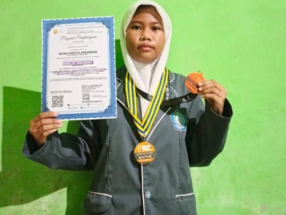 Ratna Puspita Anggraeni